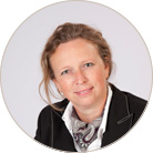 Uitvaartverzorger Annet van den Berg