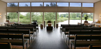 uitvaartcentrum-stilleweer-aula Mooie aula van uitvaartcentrum Stilleweer
