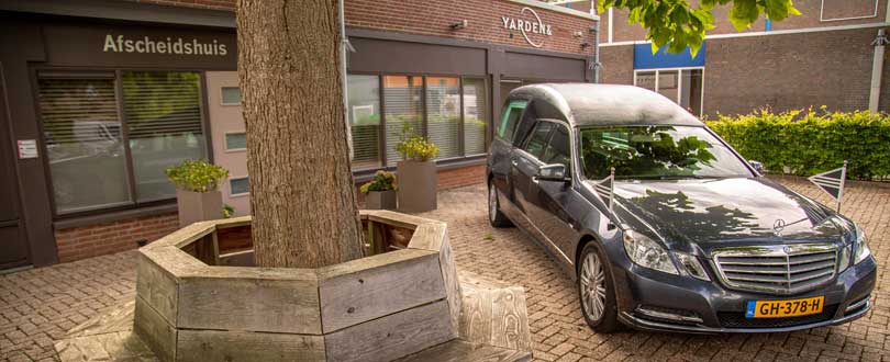 Entree afscheidshuis Yarden Purmerend Entree afscheidshuis Yarden Purmerend