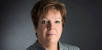Annelies Meijer - mediabox klein Uitvaartverzorger Annelies Meijer van Yarden