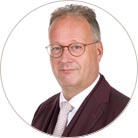 Yarden uitvaartverzorger Hans Leijssenaar