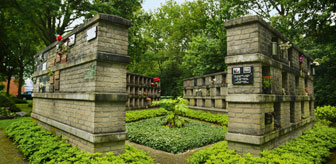 crematorium-schoterhof-urnenmuur Urnenmuur bij Yarden crematorium Schoterhof