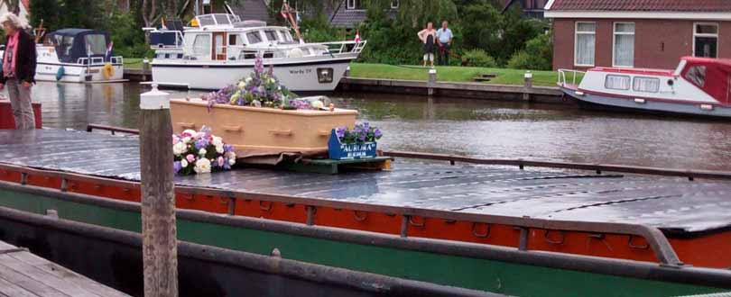 inspiratie-uitvaart-schip Yarden organiseert bijzondere uitvaart op een schip