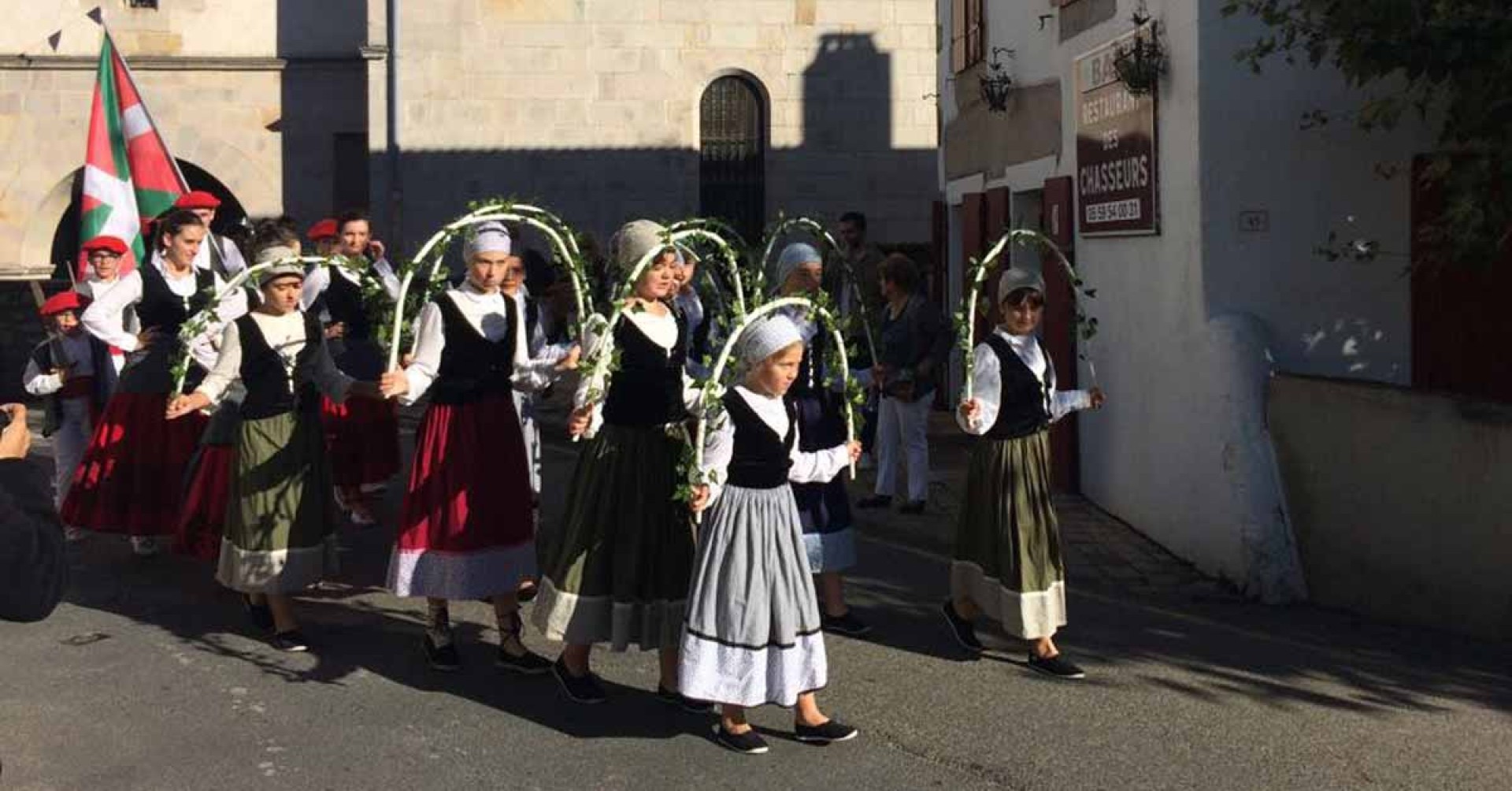 Kinderen in een Portugees dorp